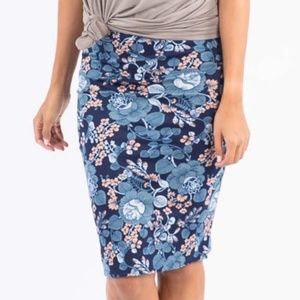 Agnes and Dora Pencil Skirt, Medium